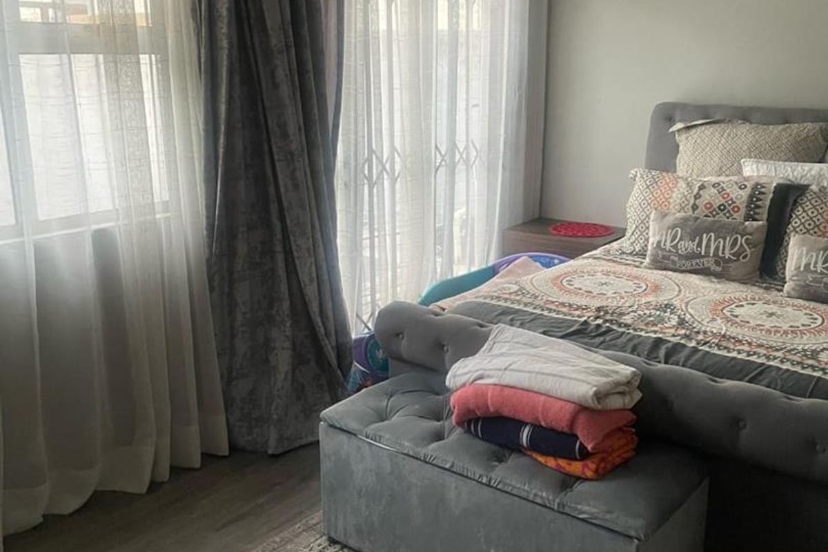 Move in & live your best life -this one won’t last long - Photo 5