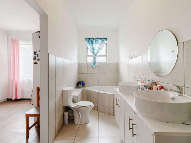 Cosy Home for sale in Sherwood - Photo 10