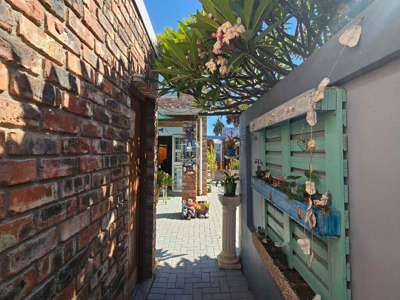 Townhouse in Hartenbos up for grab - Photo 3