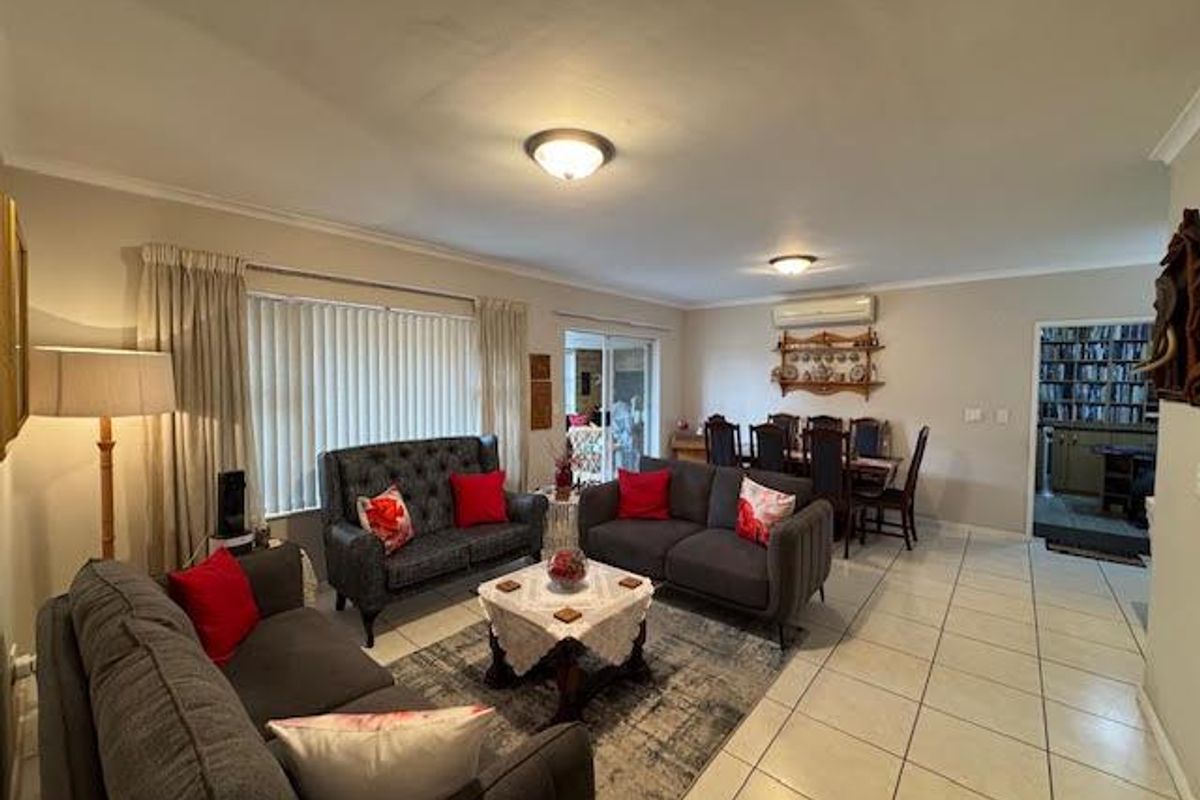 Spacious Separate title 2-bedroom home in La Vie Retirement village - Photo 2