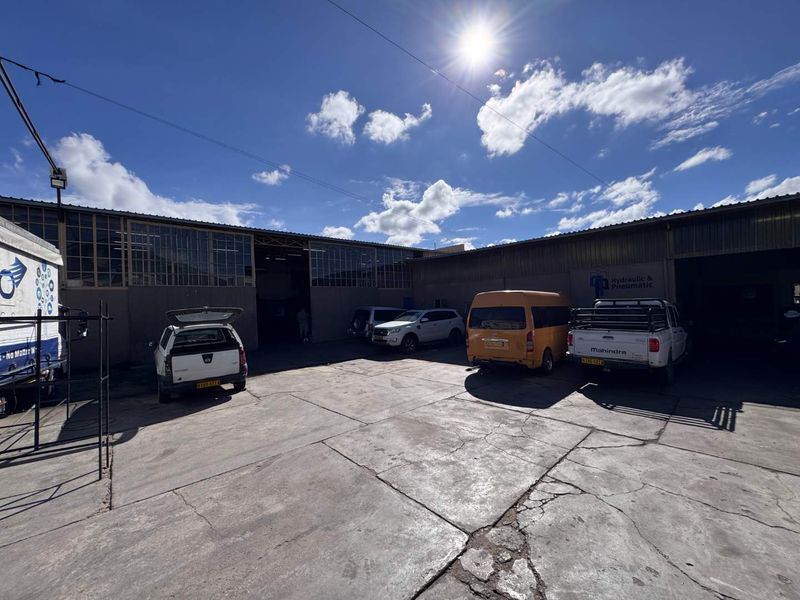 Workshop To Let In Northern Industrial - Photo 10