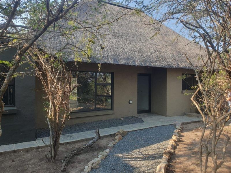 Your Piece of the Bushveld Leisure Awaits!! - Photo 2