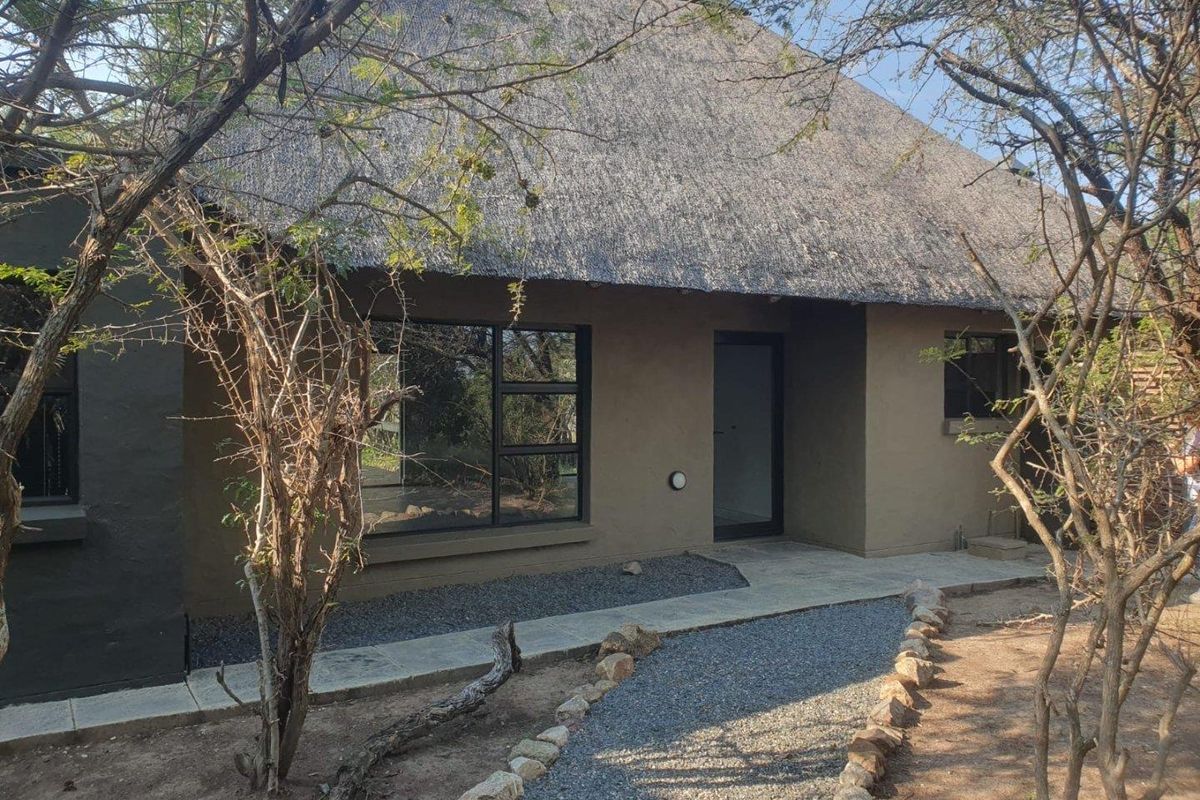 Your Piece of the Bushveld Leisure Awaits!! - Photo 2