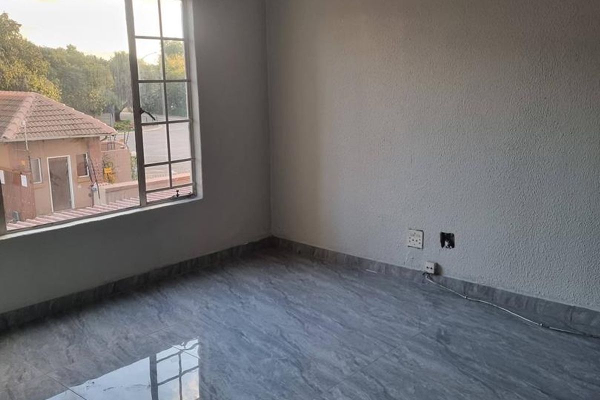 Rental In Goedeburg Benoni in Brentwood Gardens - Photo 5