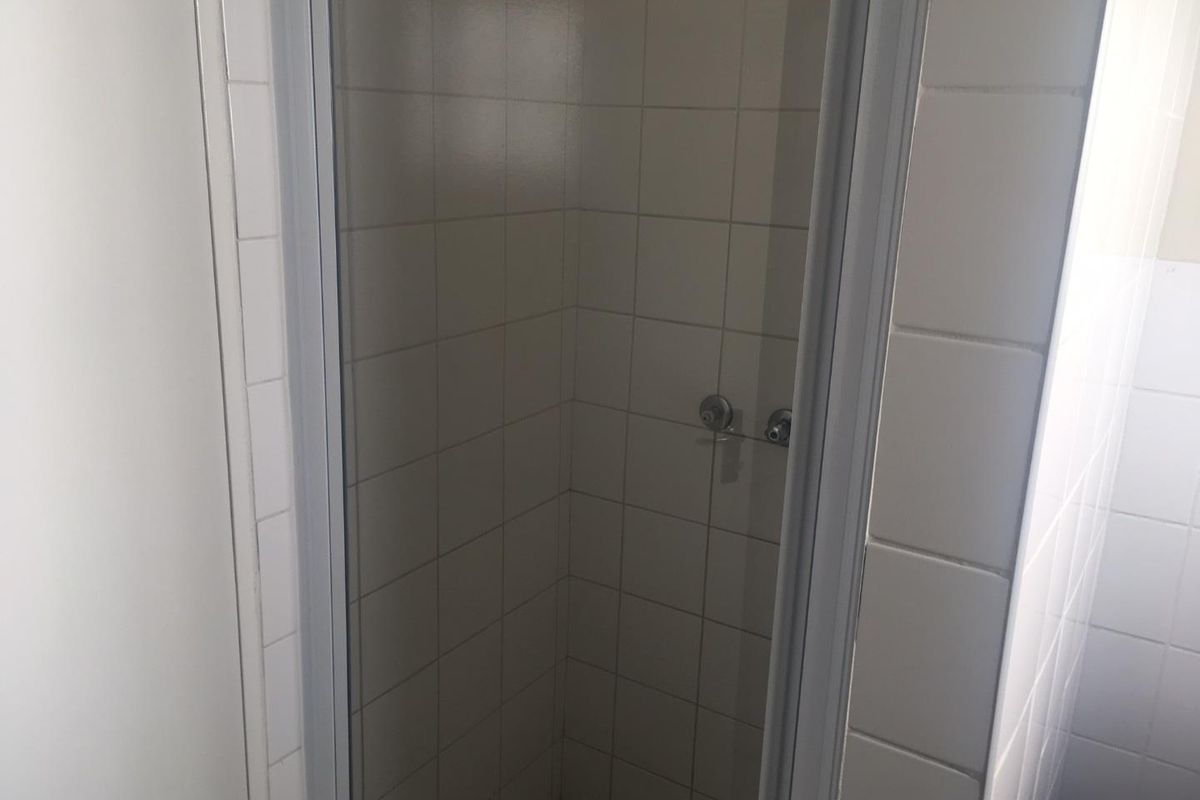 ONE-LEVEL 2 BEDROOM TOWNHOUSE FOR SALE IN DORADO PARK/ACACIA!! CC Registered - Photo 5