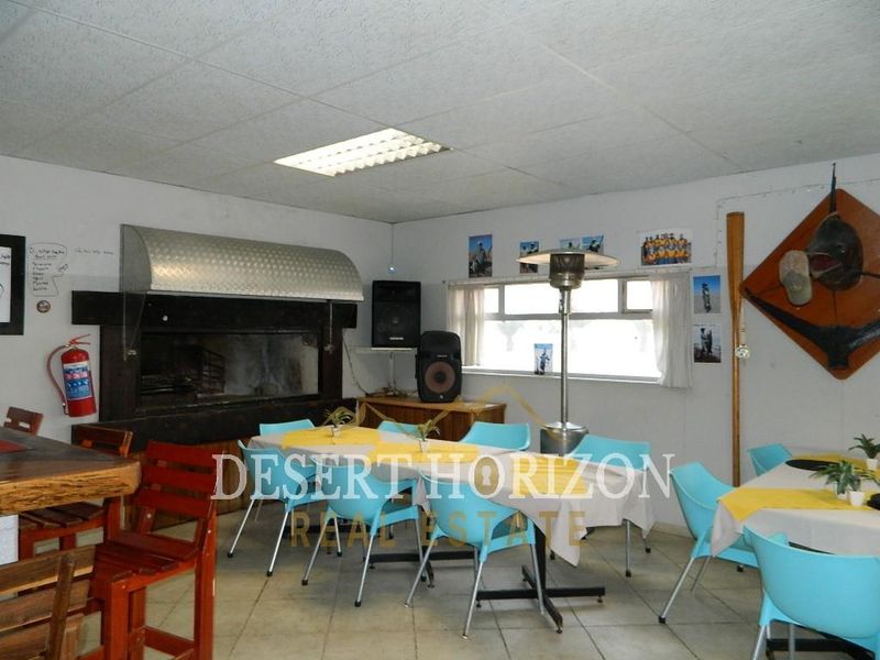 HENTIES BAY, CENTRAL | PUB AND GRILL FOR SALE - Photo 9