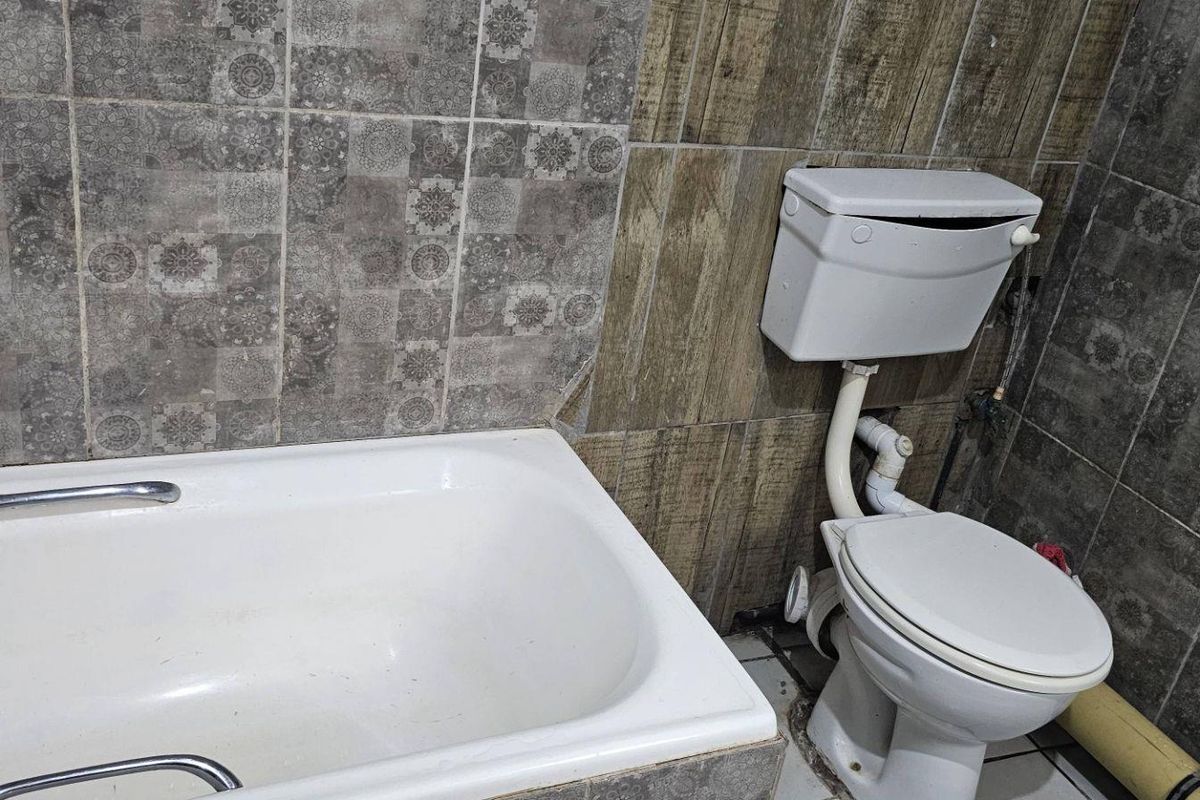 3 bedroom house to rent in Brits - Photo 2