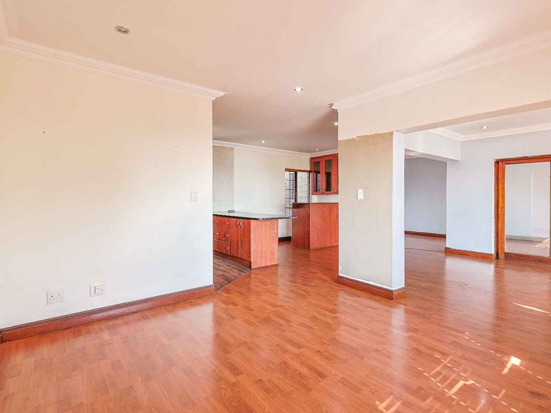 3 Bedroom House in Meadow Glen Estate, Moreleta Park - Photo 3