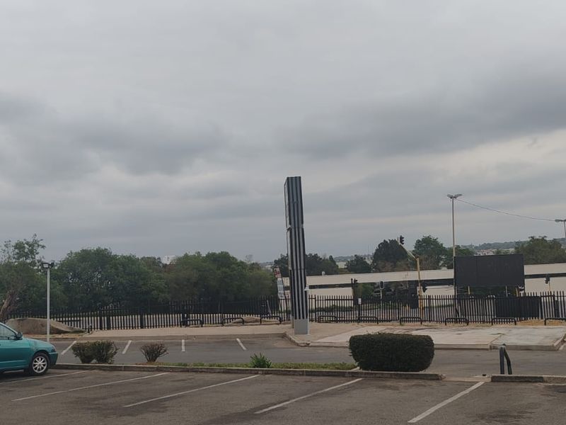 Rev Up Your Business in Vibrant Halfway House! - Photo 6