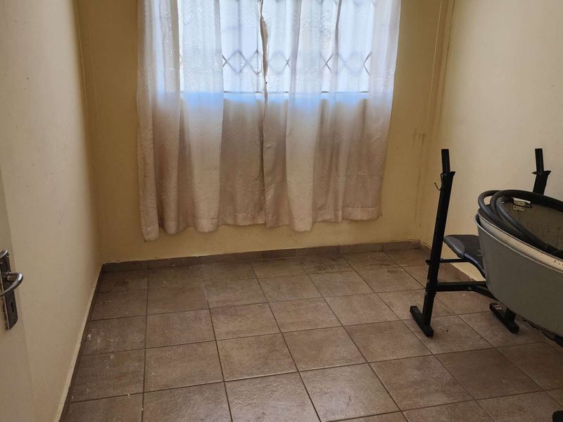 Home Sweet Home in Platinum Village - Photo 8