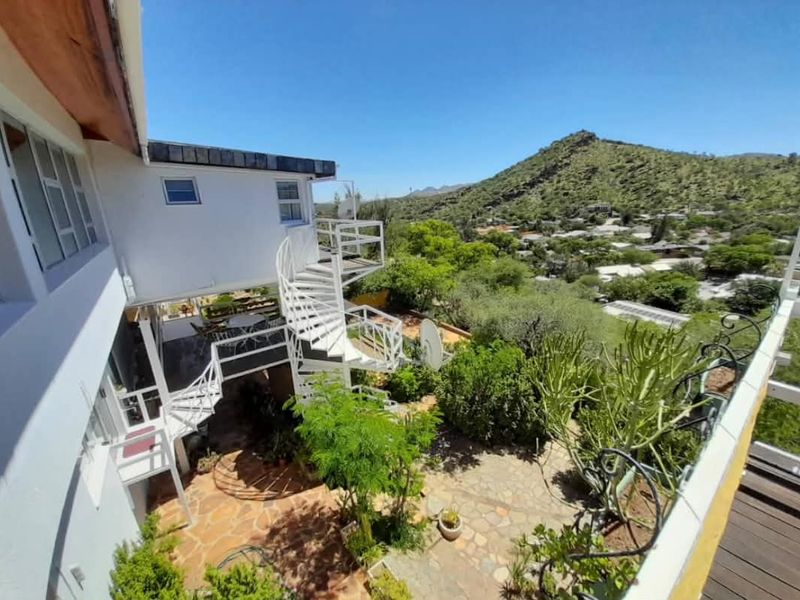 A HIDDEN LUXURY HOME WITH PANORAMIC VIEWS – EROS - Photo 1