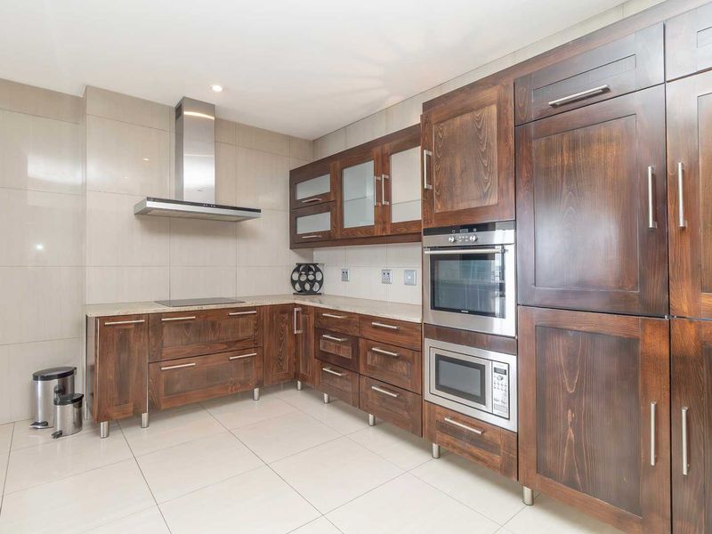 Experience Unparalleled Luxury Living in the Michaelangelo Towers - Photo 6