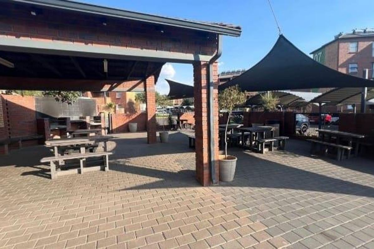 2 Bedroom Apartment in Montana Oxford Apartments - Photo 5