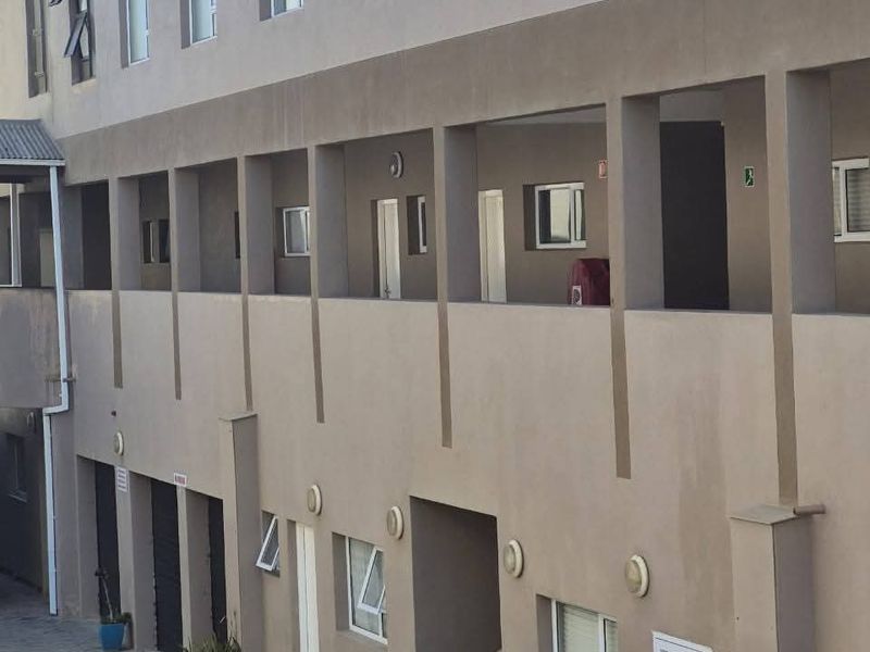 SOLD - Swakopmund Flat in Mile 4 for N$ 1 200 000 - Photo 5