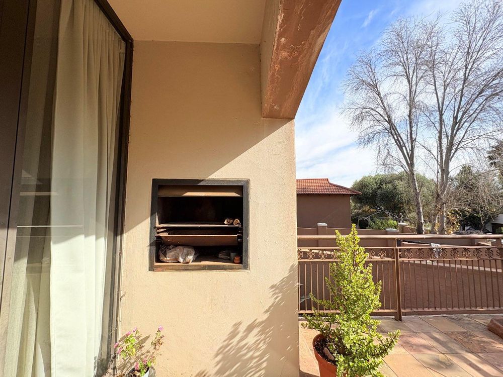 Stoep with built in braai.