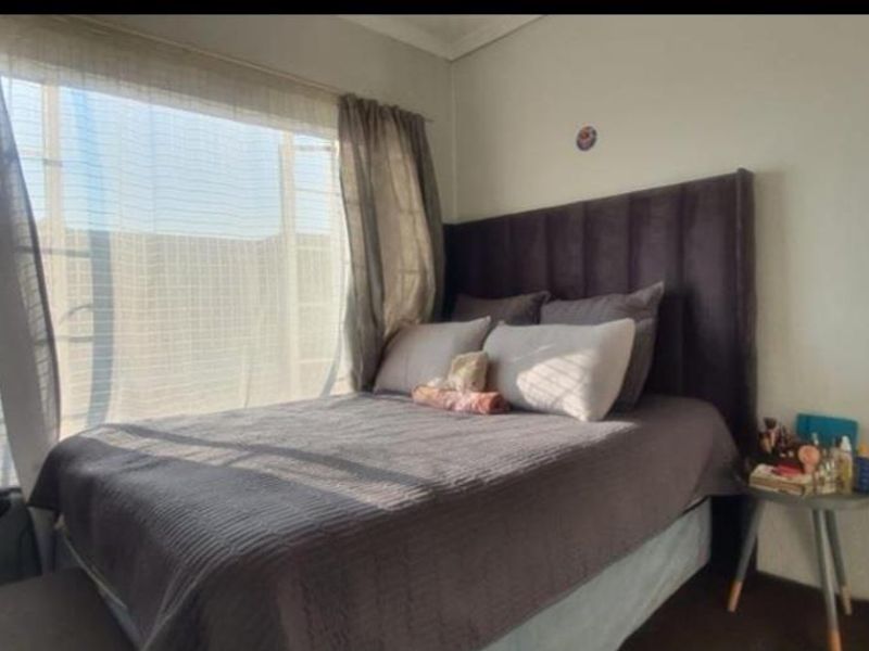 2 Bedroom Apartment For Sale - Photo 6