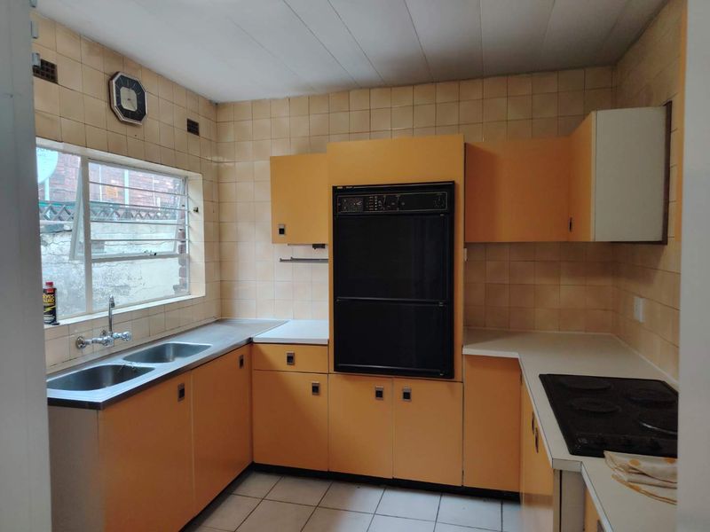 3 Bedroom Duplex Town House - Photo 6