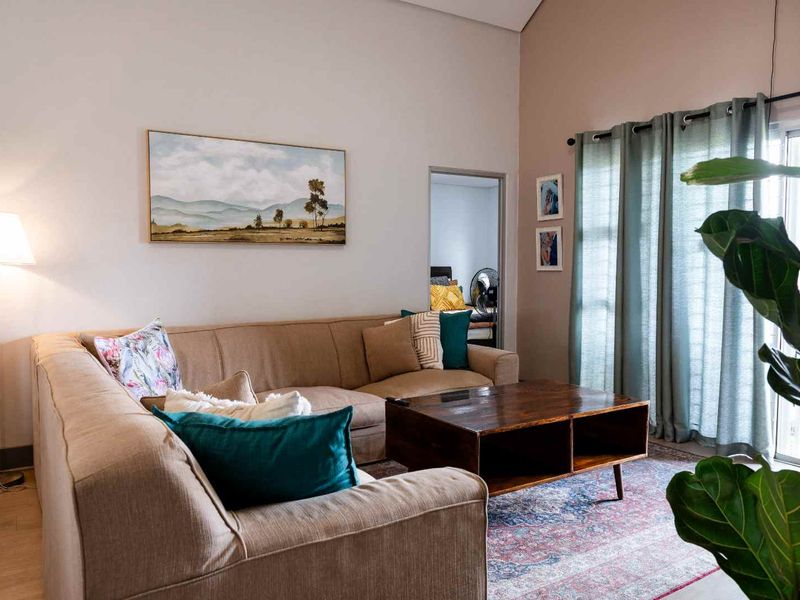 Rare Single-Level Family Units – Modern Comfort & Space! - Photo 7