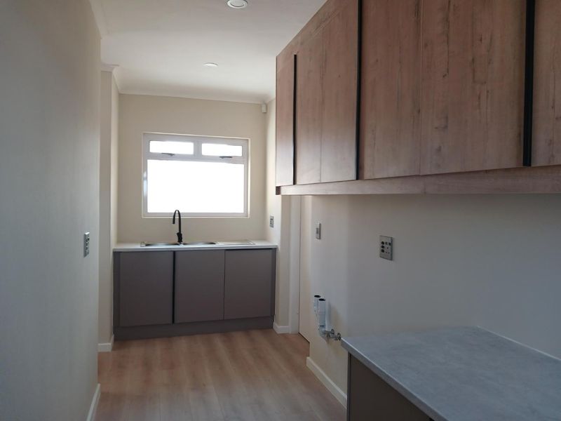 New Family Home - Photo 8