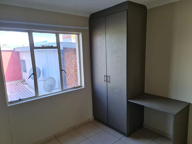 Apartment for sale only N$650 000 - Photo 5