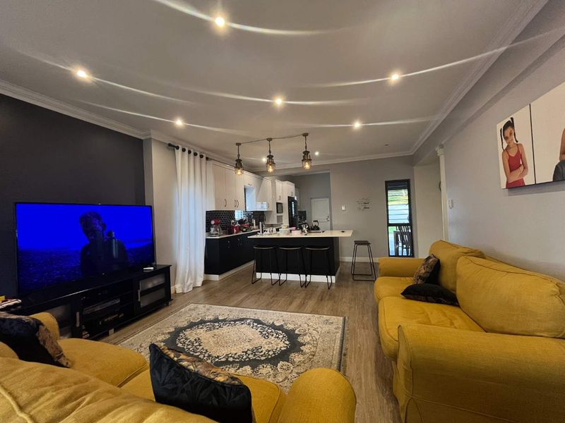 This stunning freestanding 3-bedroom family home in Seaward Estate, Ballito offers the perfect blend of coastal luxury, space, and modern convenience. - Photo 9