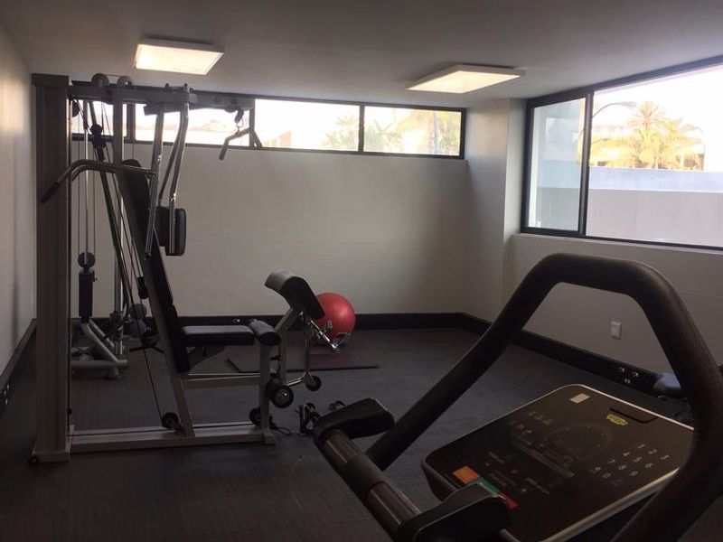 To Let - Luxury Apartment at 77 On Independence! - Photo 8