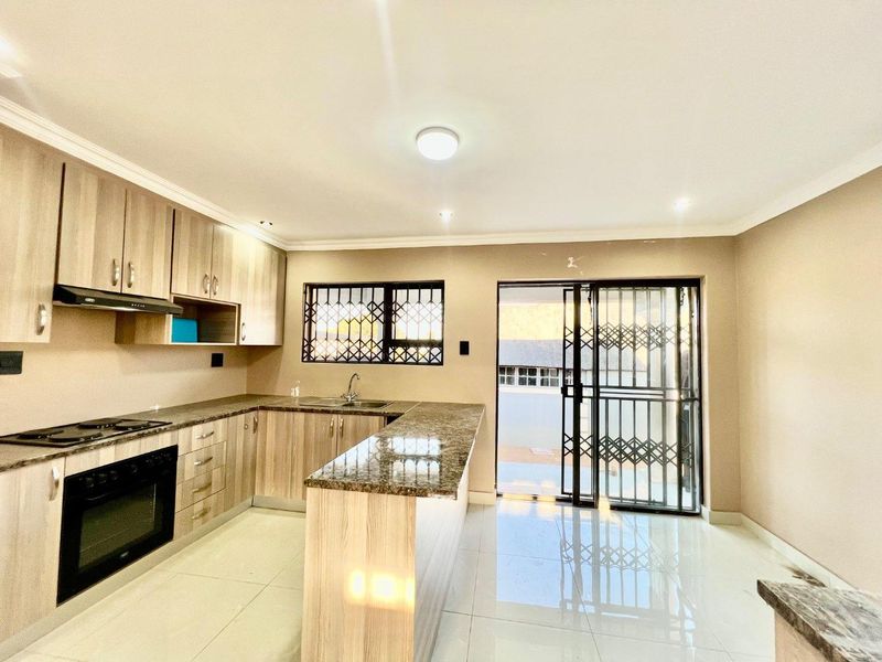 2 Bedroom House to Rent in Edleen Kempton park - Photo 5