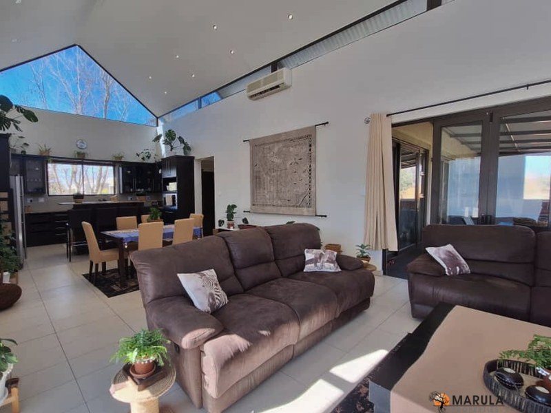 FOR SALE | OMEYA ESTATE - Photo 2