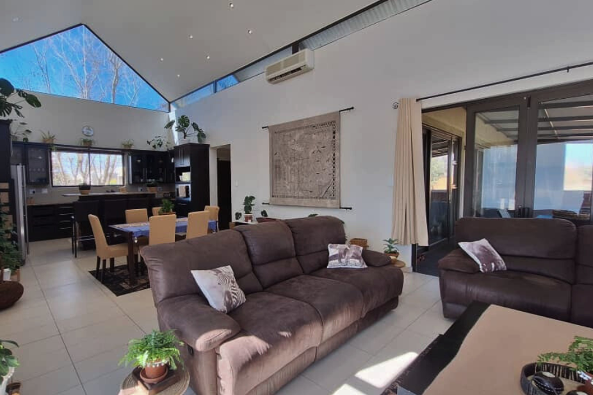 FOR SALE | OMEYA ESTATE - Photo 2