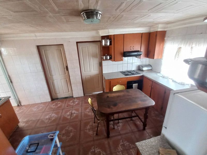 Two Bedrooms house for sale - Photo 6