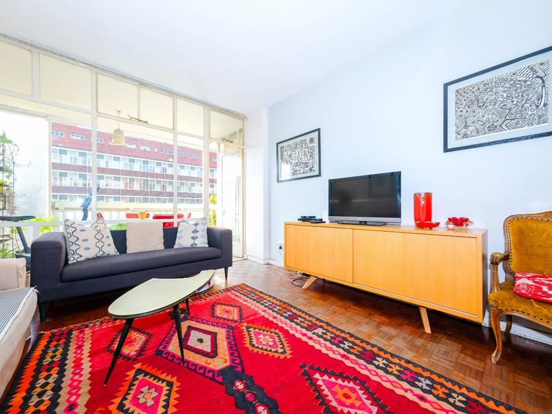 Sought after complex Park Avenue! - Photo 9