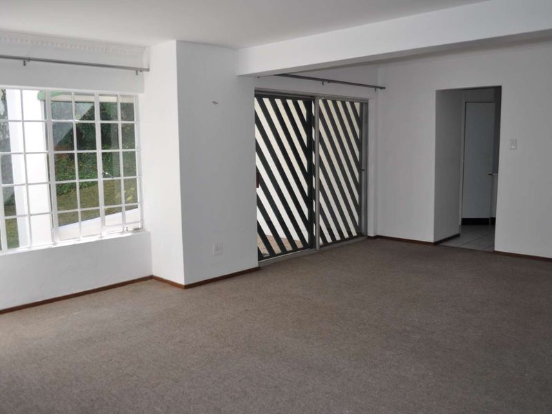 BEAUTIFUL DUPLEX FOR SALE IN FAERIE GLEN - Photo 6