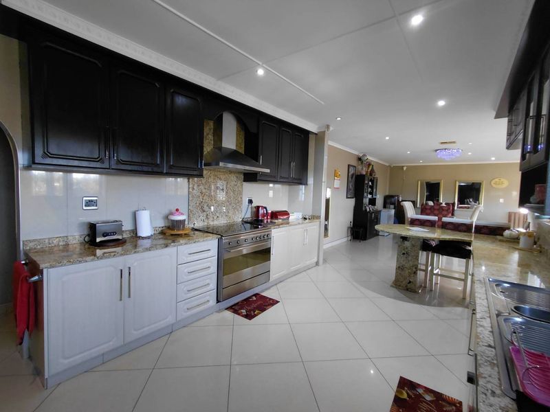 Beautiful 3-Bedroom Home in Prime Northdene Location - Photo 7