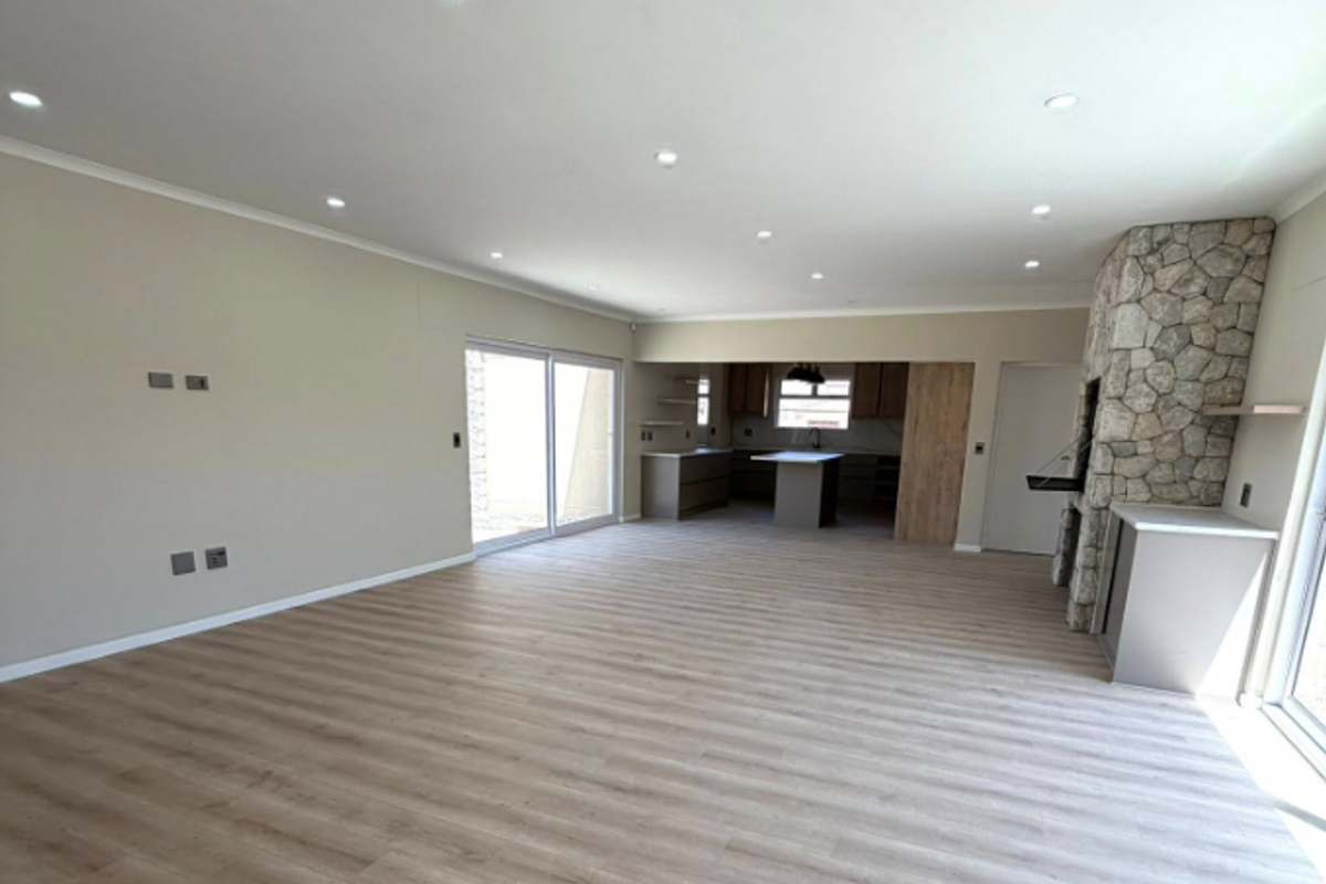 Brand New Home in Rossmund! Under - Construction - Photo 5