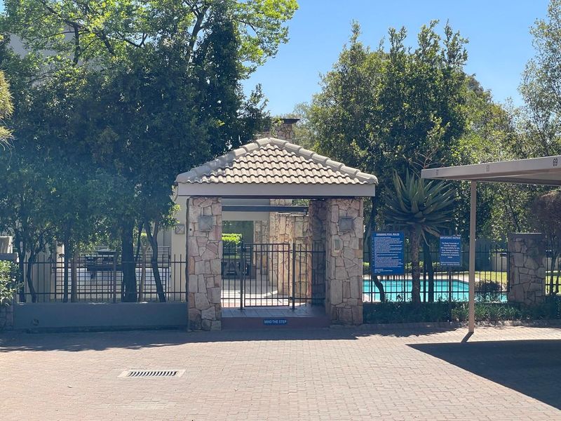 Cara Blu apartment in the heart of Bryanston for sale - Photo 4