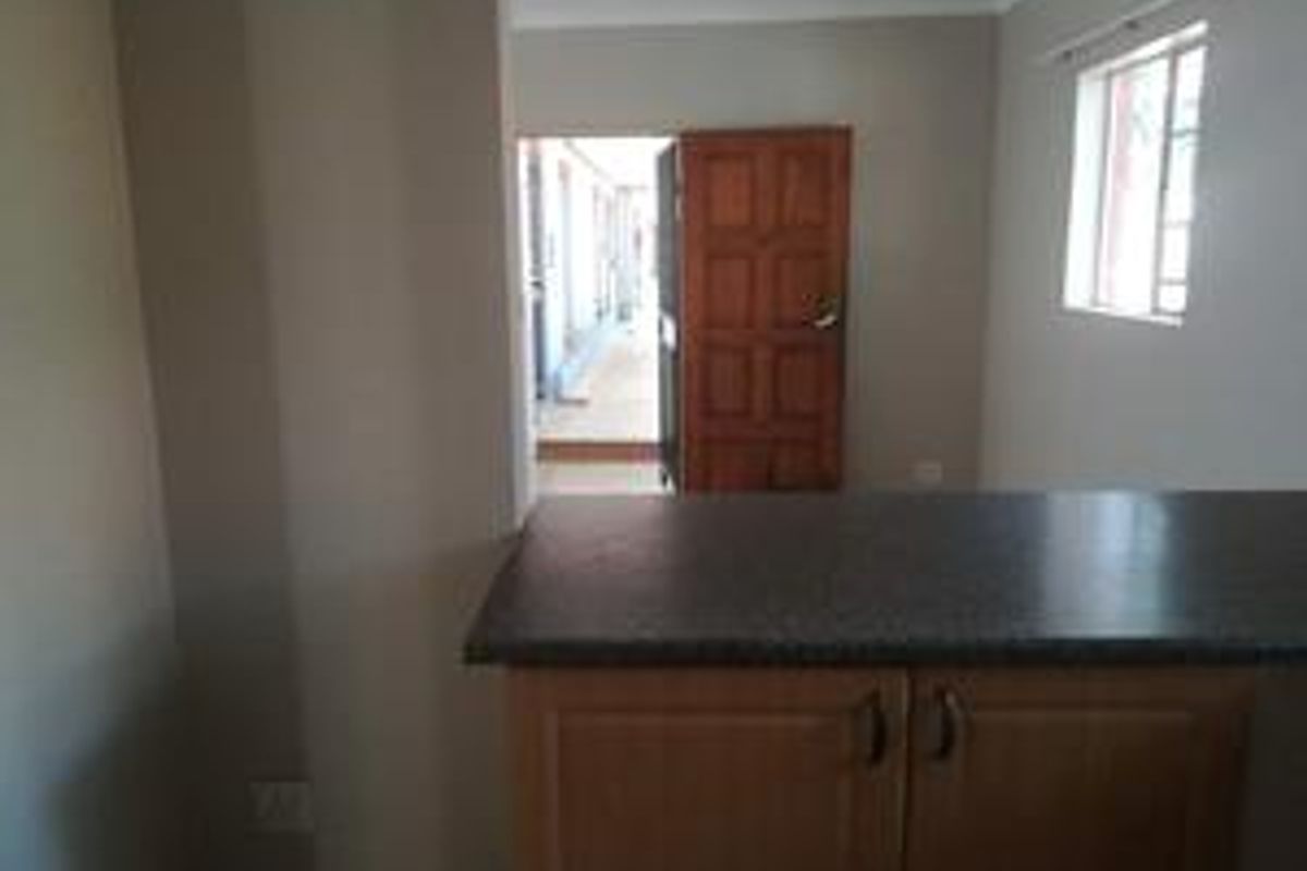 Spacious  Apartment For Sale- 2 Bedrooms & 2 Bathrooms - Photo 5