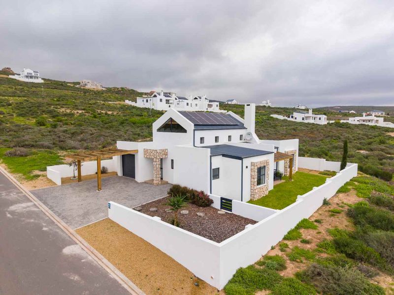 Modern New Build in Secure Estate, St Helena Bay - Photo 3