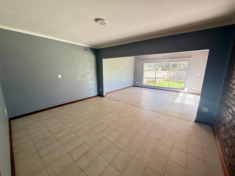 Spacious 4-Bedroom Unit on Secure Unit Rynfield AH– Available 1 February 2026 - Photo 5