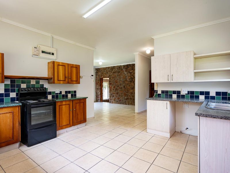 CHARMING STONE COTTAGE IN PRIME WATERFALL 1 WITH POOL! - Photo 6