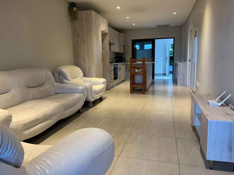 Modern Ground-Floor Apartment for Sale - Photo 6