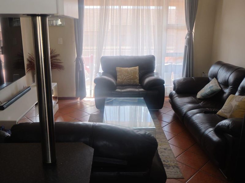 Convenient & Secure Living in the Heart of Terenure - Photo 2