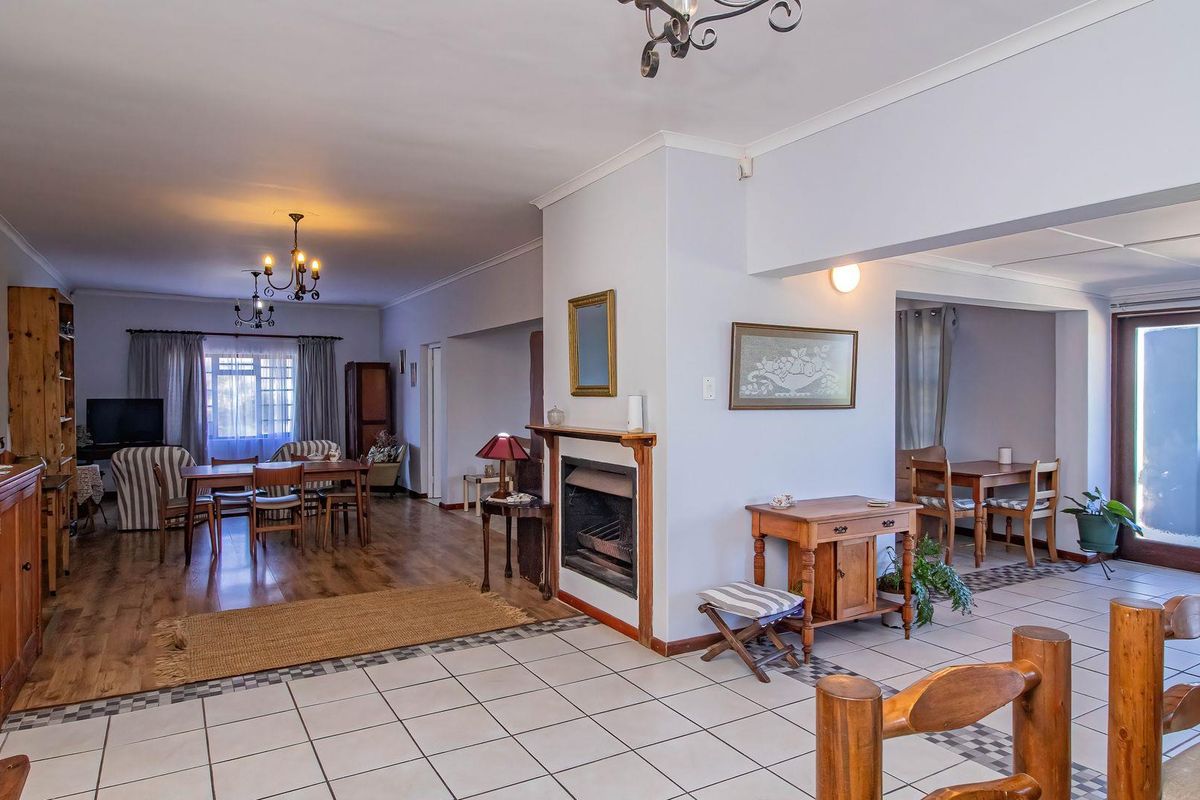 Family-sized Home in De Kelders - Photo 5