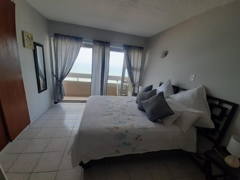 Stunning Beachfront Living holiday investment - Photo 7