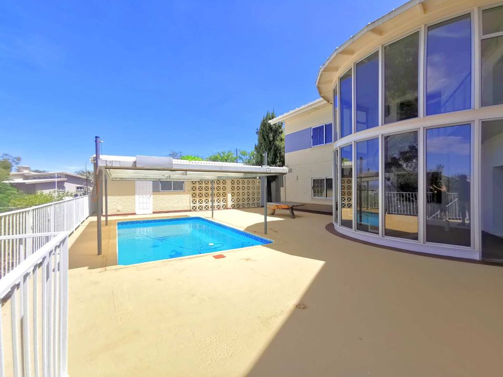 2ND FLOOR POOL WITH AUTOMATED ROOF TOP
