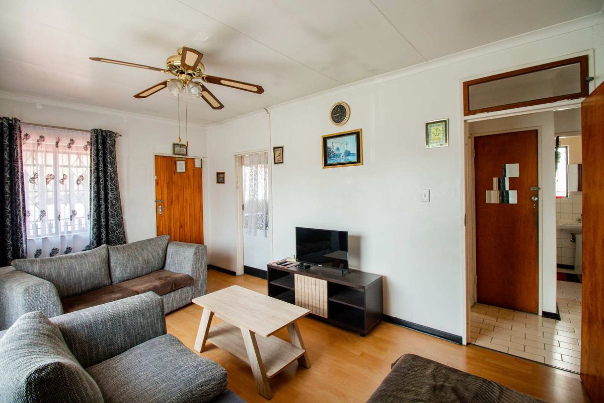 3 Bedroom House For the First Time Home Buyer - Photo 2