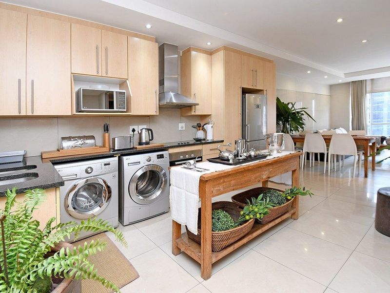 2 BED 2 BATH FULLY FURNISHED EXECUTIVE APARTMENT SANDTON CBD - Photo 3