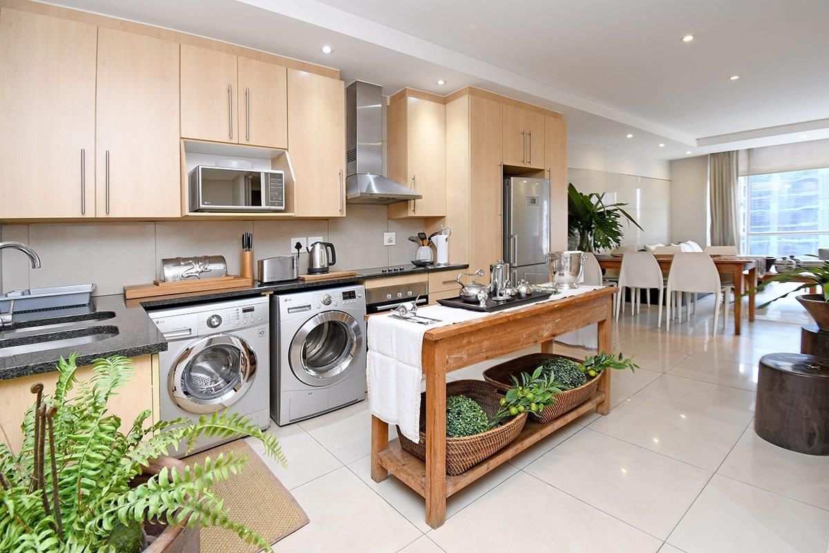 2 BED 2 BATH FULLY FURNISHED EXECUTIVE APARTMENT SANDTON CBD - Photo 3