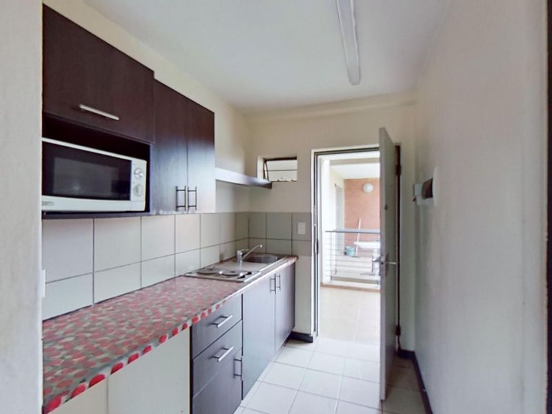 Excellent Investment Opportunity – Student Accommodation at Monash Village, Willowbrook - Photo 1
