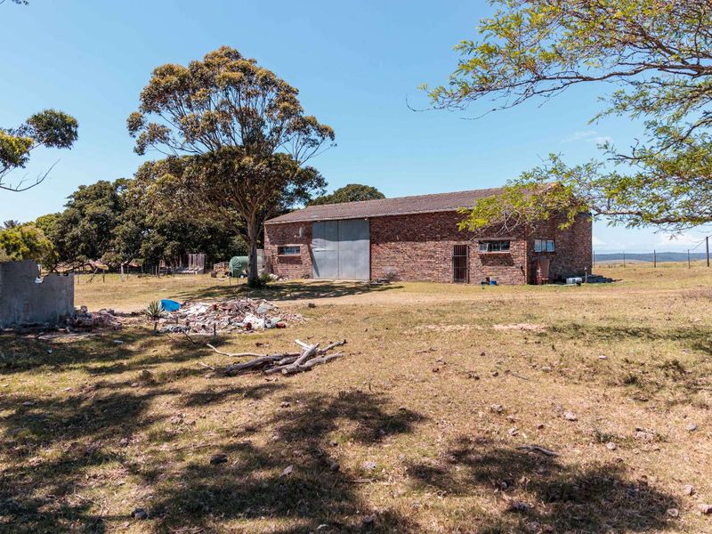 WHERE TOWN MEETS TRANQUILITY - BEAUTIFUL VIEWS - Photo 7