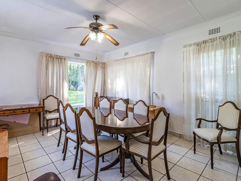 3 Bedroom Family Home with Space, Potential, and a Beautiful Garden - Photo 9